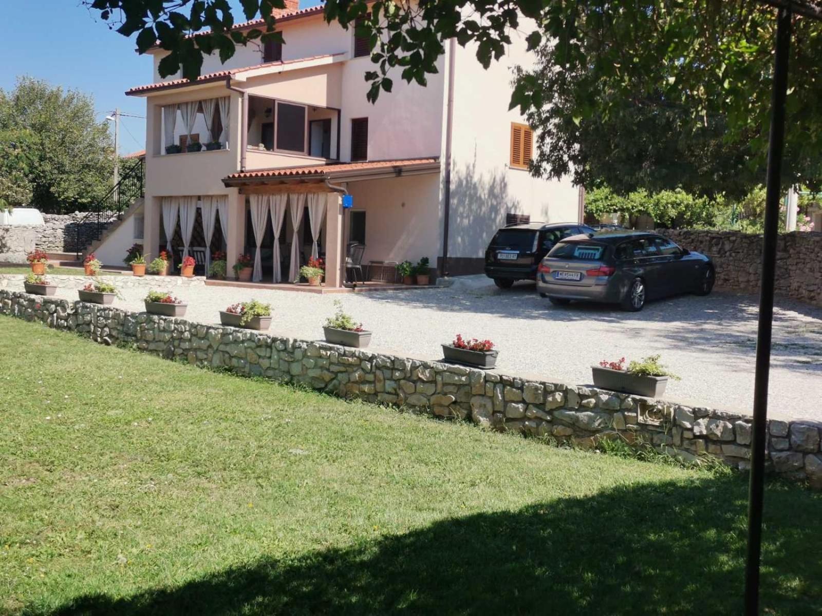 Apartmani Antonija Vozilici Bagian luar foto
